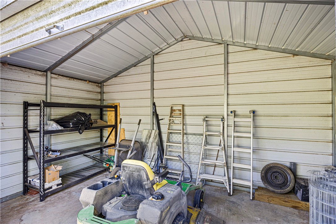 Hideaway Acres - Residential