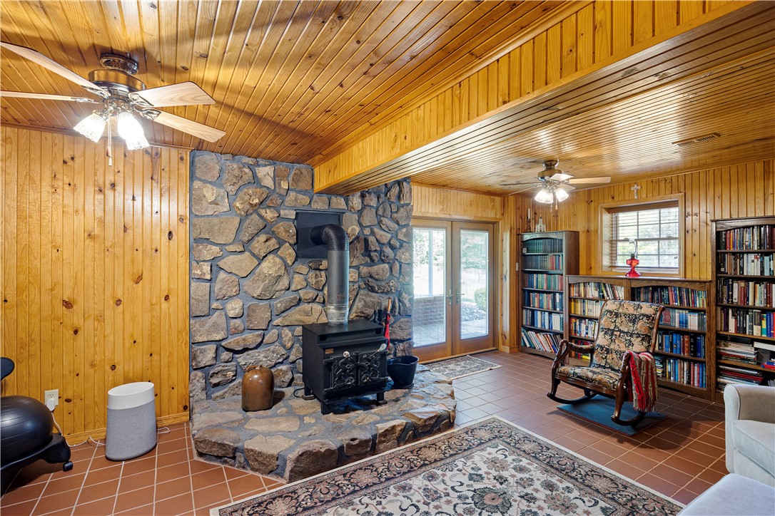 Hideaway Acres - Residential