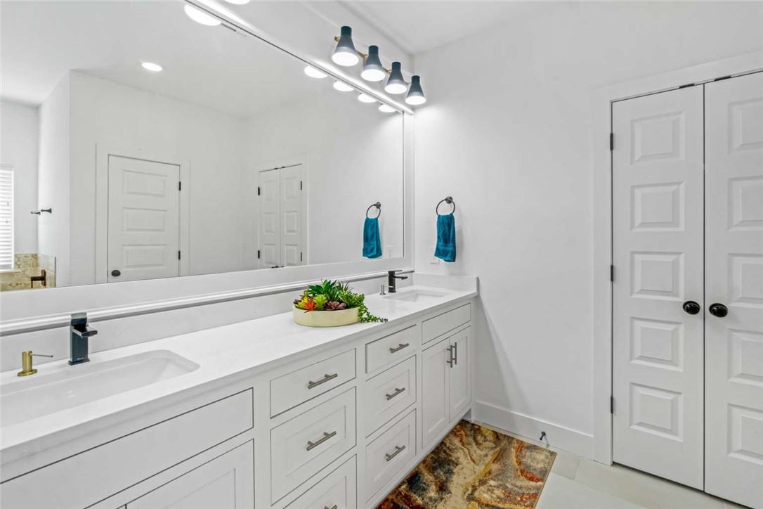 Creekside Sub Ph 2 Centerton - Residential