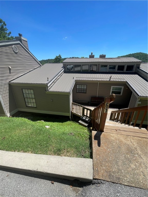 Great little 2bed 1.5 bath condo on the island for sale. STR's are allowed with permitting. Remodeled with new flooring, pretty new back splash, clerestory windows for lots of light. New HVAC and newer water heater. All electric with wood burning stove in living room. Come live the island life. Close to recreation center, pool and 9-hole golf course.