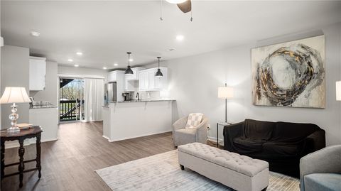 Photo of 1975 Bourbon Drive, Fayetteville, AR 72703 (MLS # 1339409)