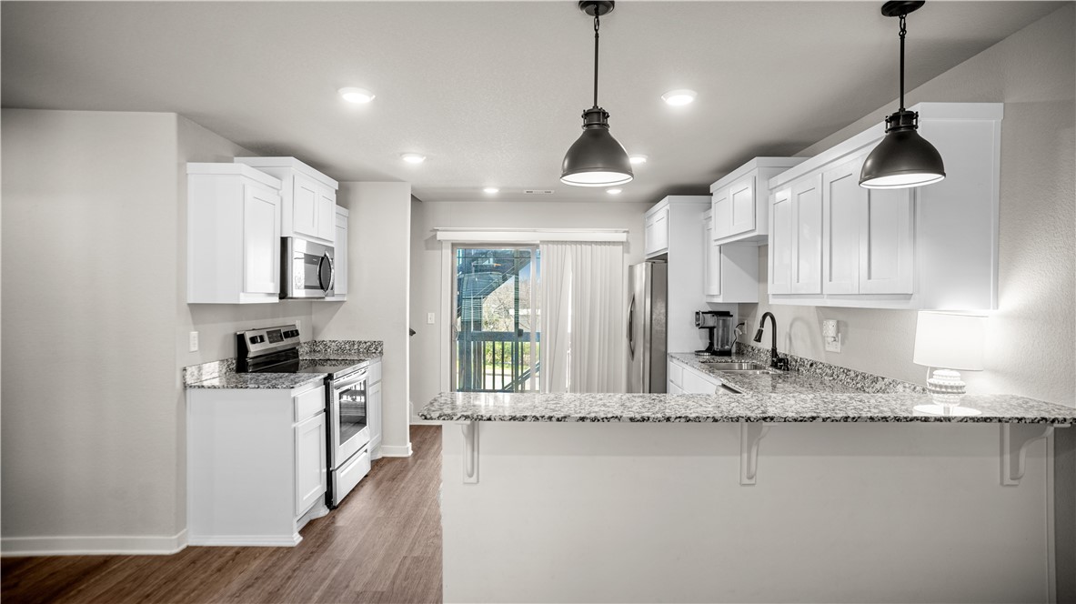 Bourbon Street Twnhms Hpr - Residential