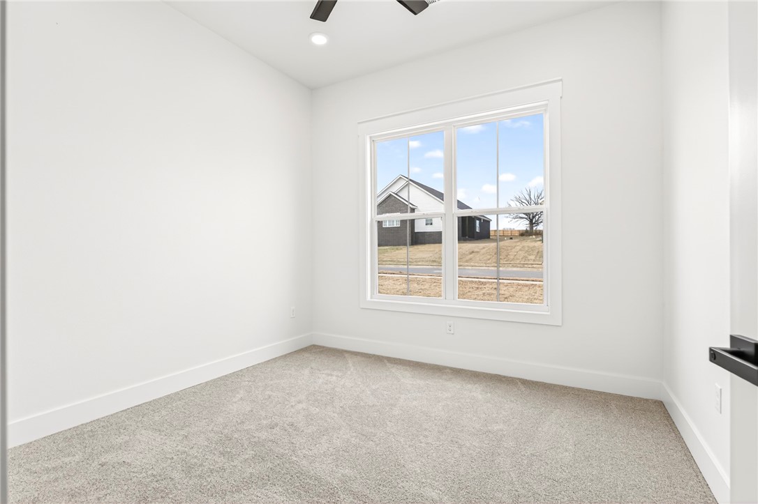 Wells Lake Cottages At Chaffee Crossing - Residential