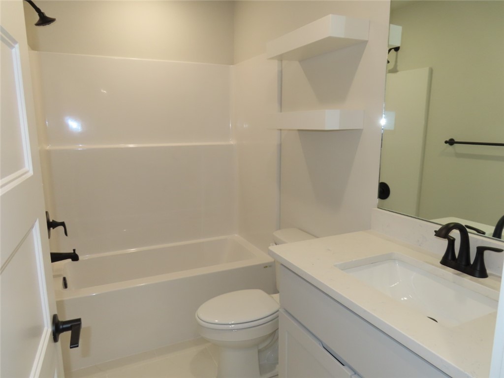 Crystal Cove Ph I - Residential Lease