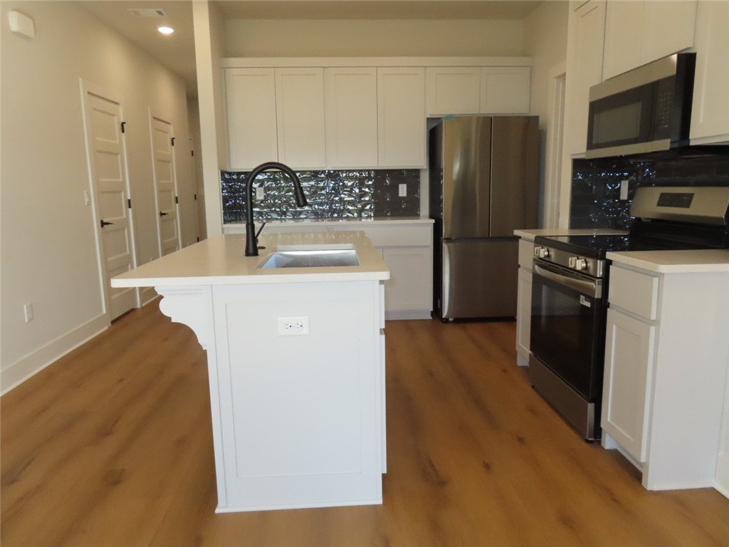 Crystal Cove Ph I - Residential Lease