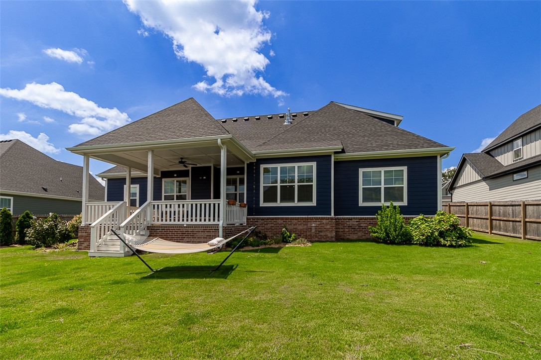 Crescent View - Residential
