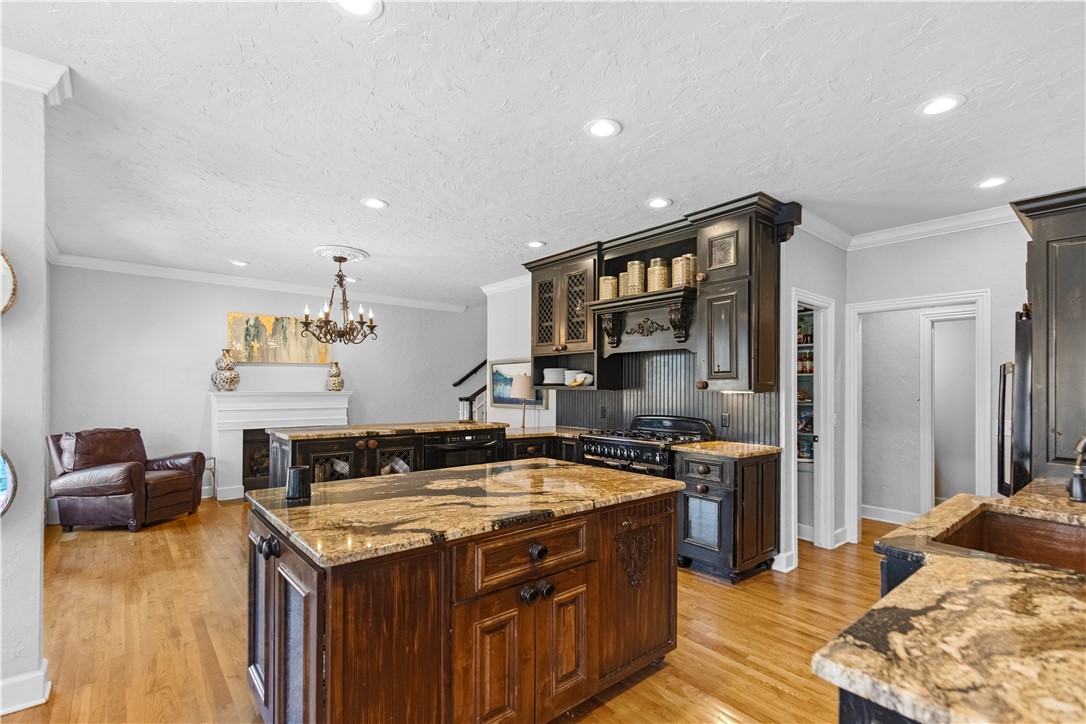 Lexington Sub Bentonville - Residential