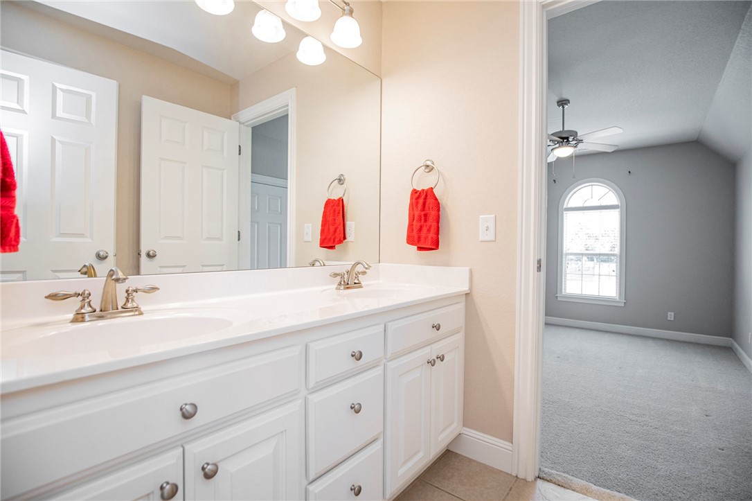 Shadow Valley Ph 1 Rogers - Residential