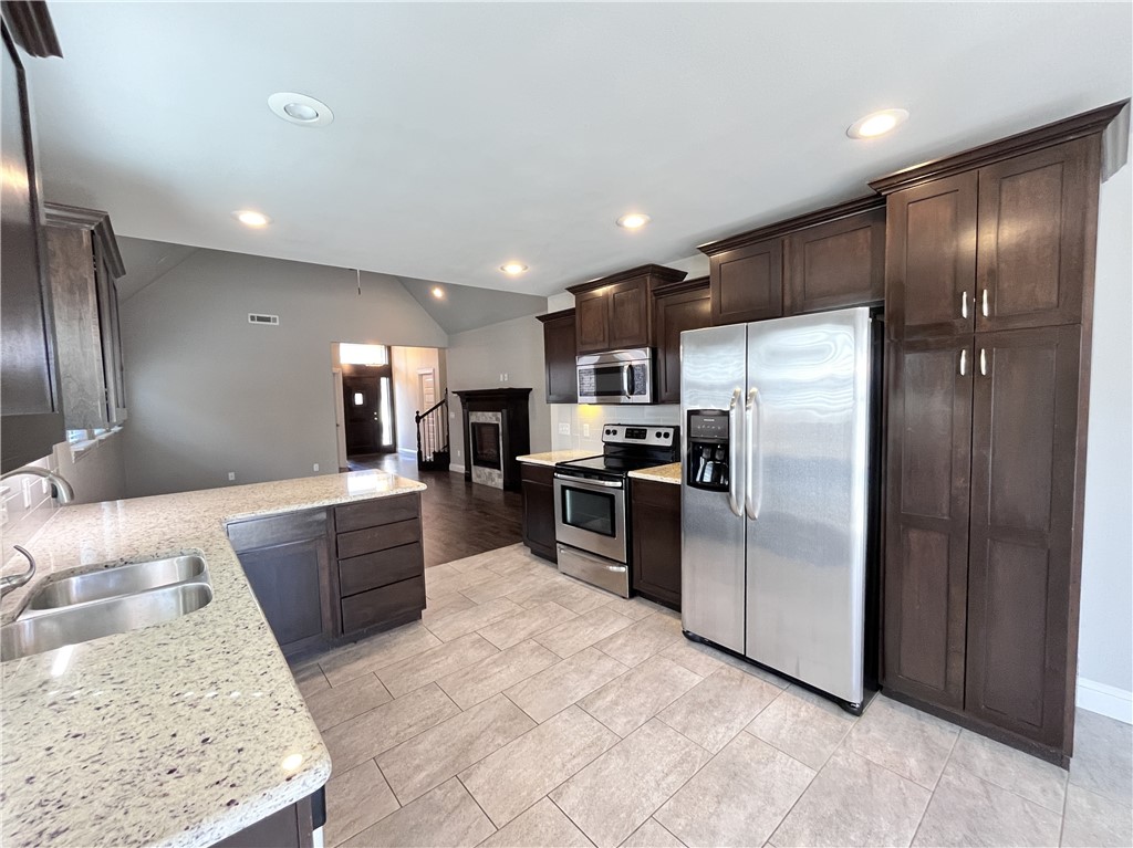 Stone Meadow Add Bentonville - Residential Lease