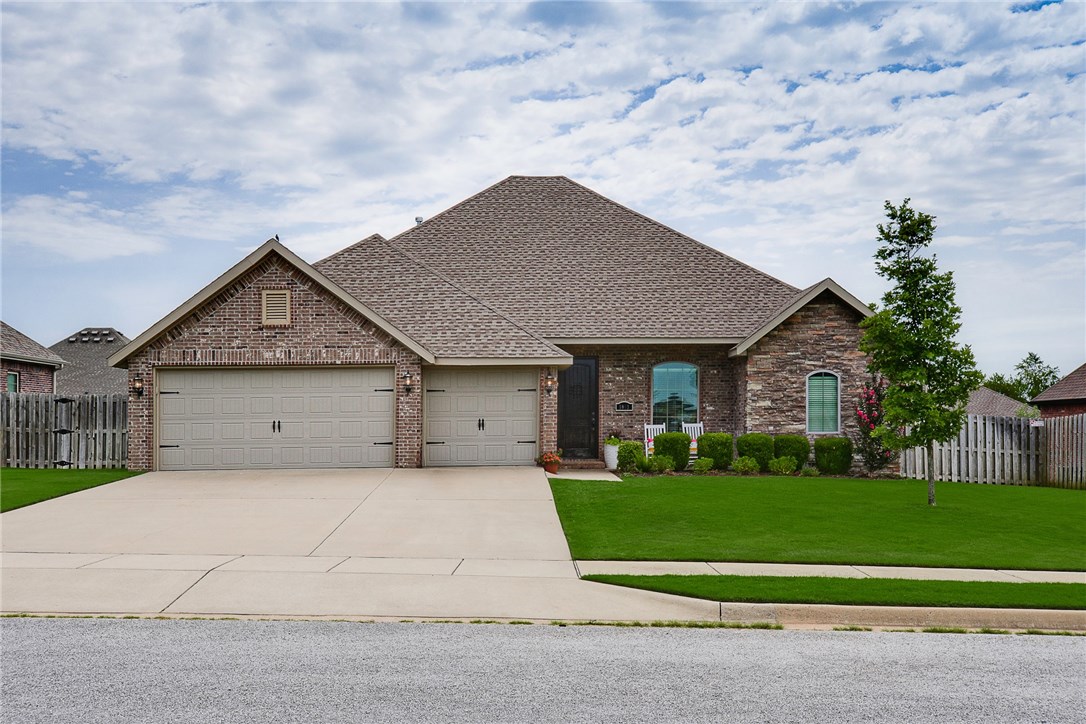 Absolutely stunning, one-owner home in Biltmore subdivision. Open floor plan with beautiful finishes and an office that could be 4th bedroom; all on one level. Kitchen features walk-in pantry, granite countertops, and an island - lots of storage! Kitchen dining room both open to living room with wood floors and corner fireplace, beautifully trimmed. Large master bedroom and bath with walk-in closet, double vanities, whirlpool tub and walk in shower. Covered back deck opens to spacious yard!
