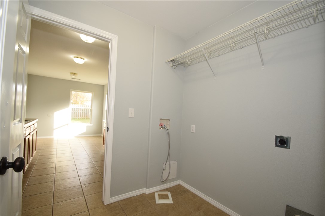 Stoneburrow Add PH II - Residential Lease