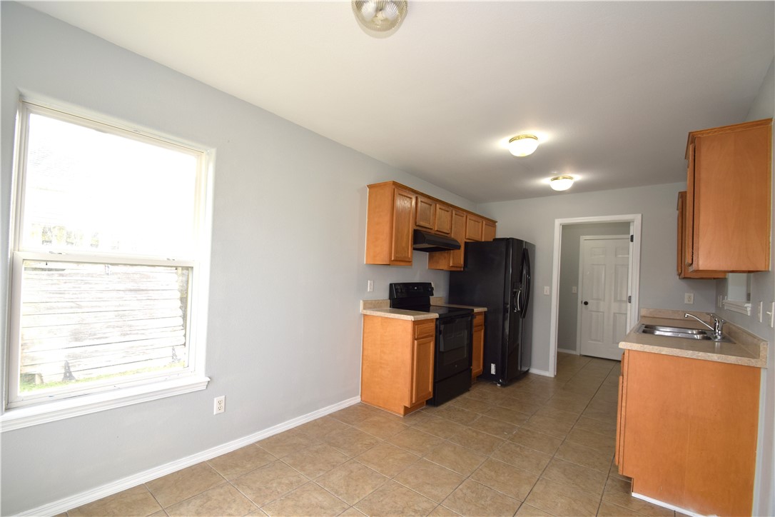 Stoneburrow Add PH II - Residential Lease