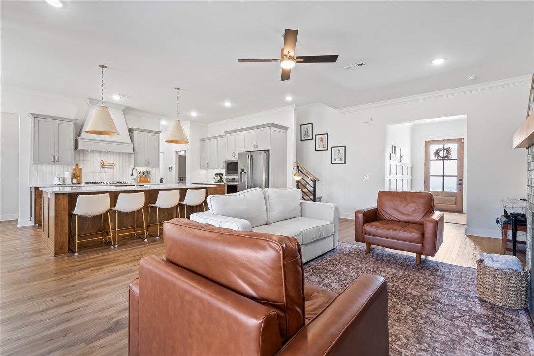 Cobble Creek Sub Rogers - Residential