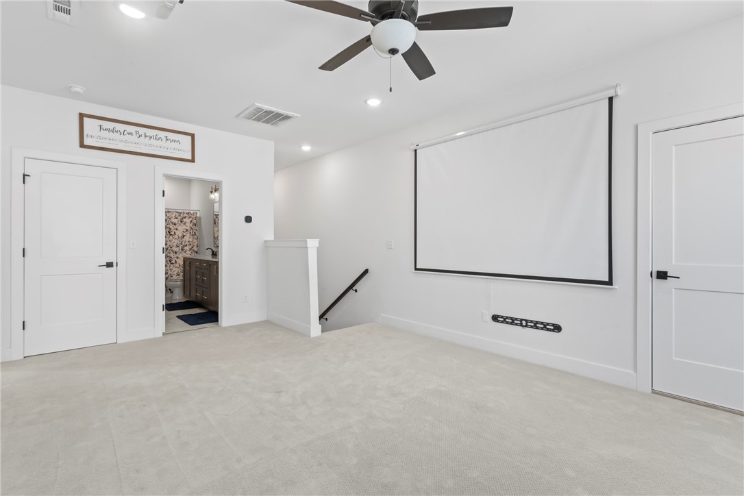 Cobble Creek Sub Rogers - Residential