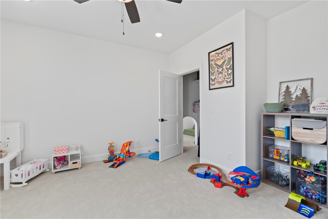 Cobble Creek Sub Rogers - Residential