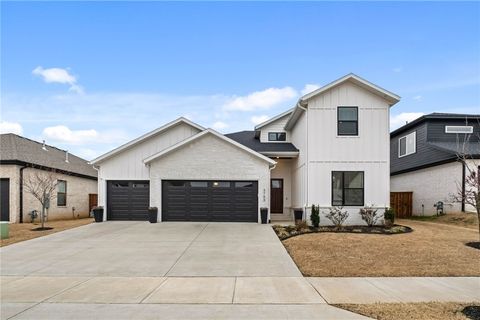 Photo of 3703 SW Radiance Avenue, Bentonville, AR 72713 (MLS # 1338626)