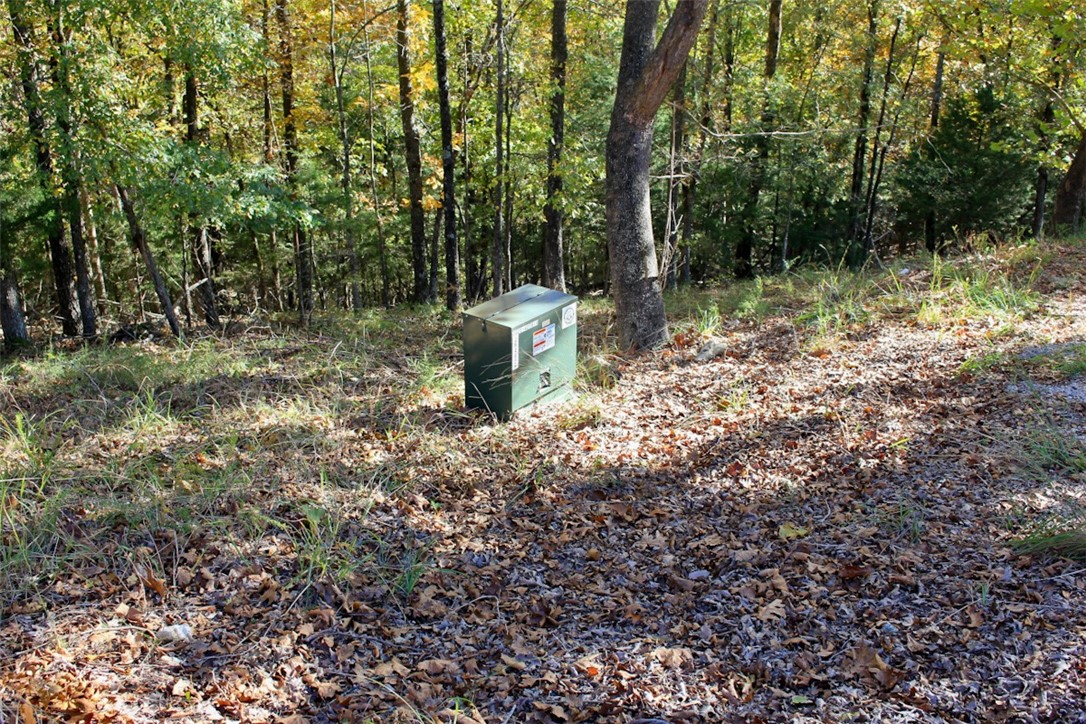 Woodlake Estates - Land