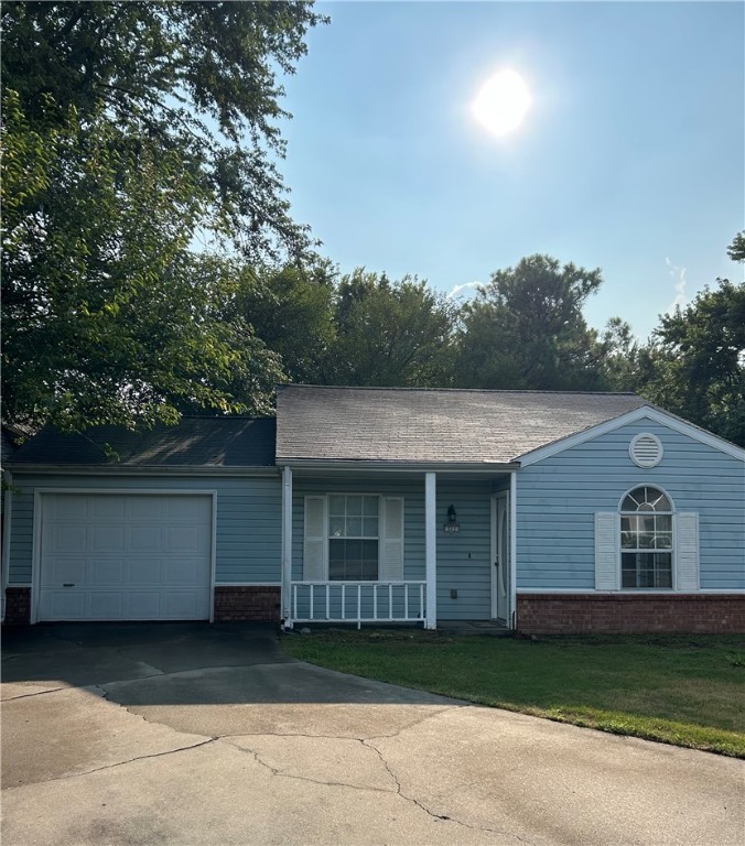 Located in a cul-de-sac in midtown Fayetteville! Luxury Vinyl Plank flooring throughout with ceramic in the bathrooms. Stainless steel appliances includes a nice refrigerator. Cedar lined bedroom closets. Ceiling fans in bedrooms and living room. Backyard is fully fenced with wood privacy fencing. This one will go quick!