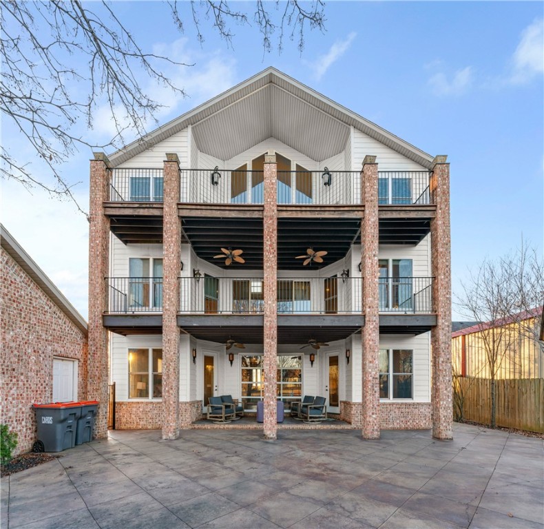 Vans Lakeside Acres Rurban - Residential