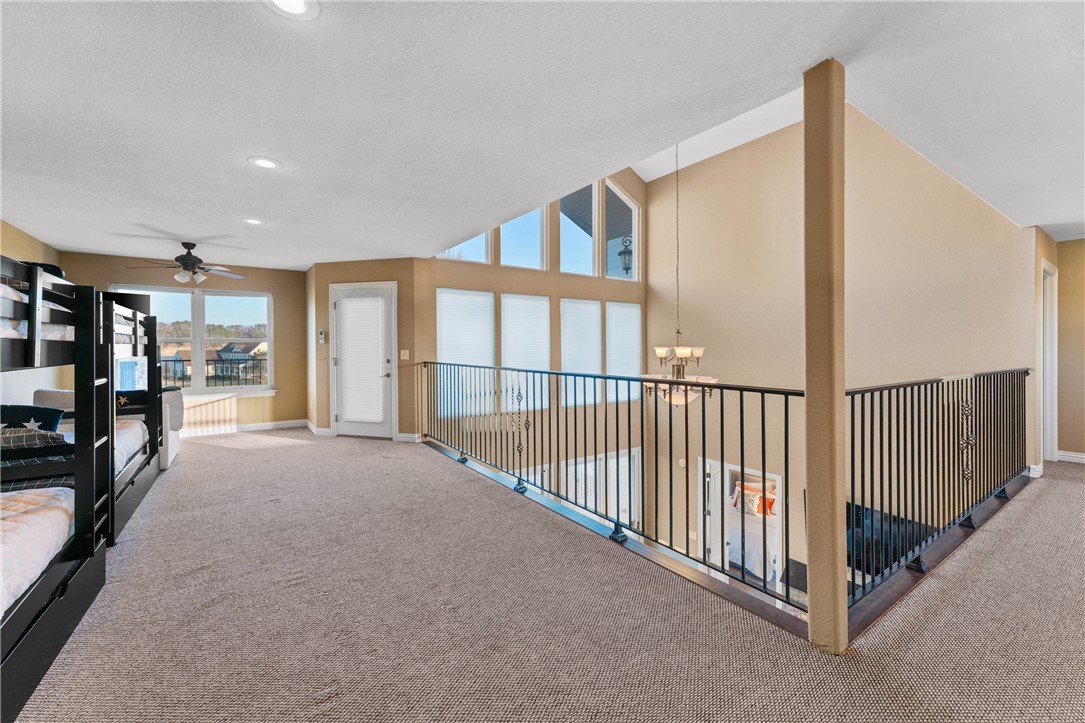 Vans Lakeside Acres Rurban - Residential