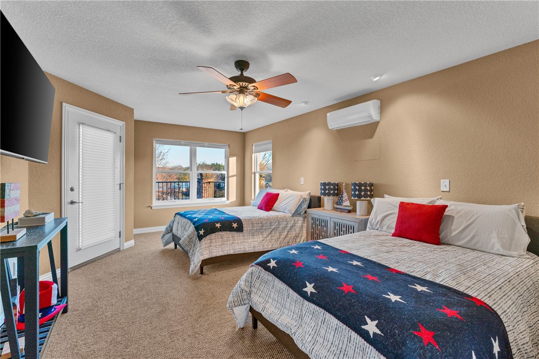 Vans Lakeside Acres Rurban - Residential