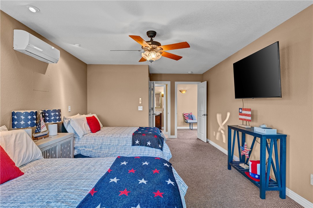 Vans Lakeside Acres Rurban - Residential