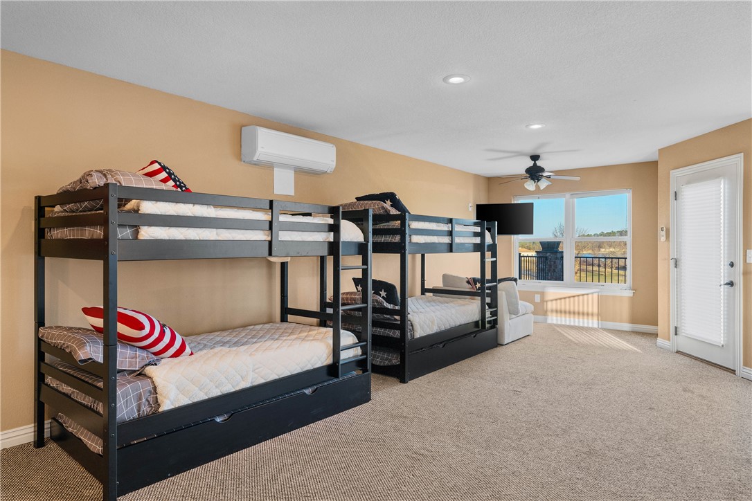 Vans Lakeside Acres Rurban - Residential