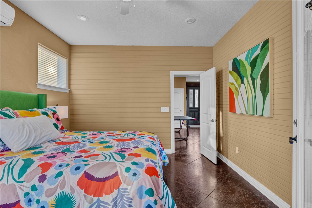 Vans Lakeside Acres Rurban - Residential