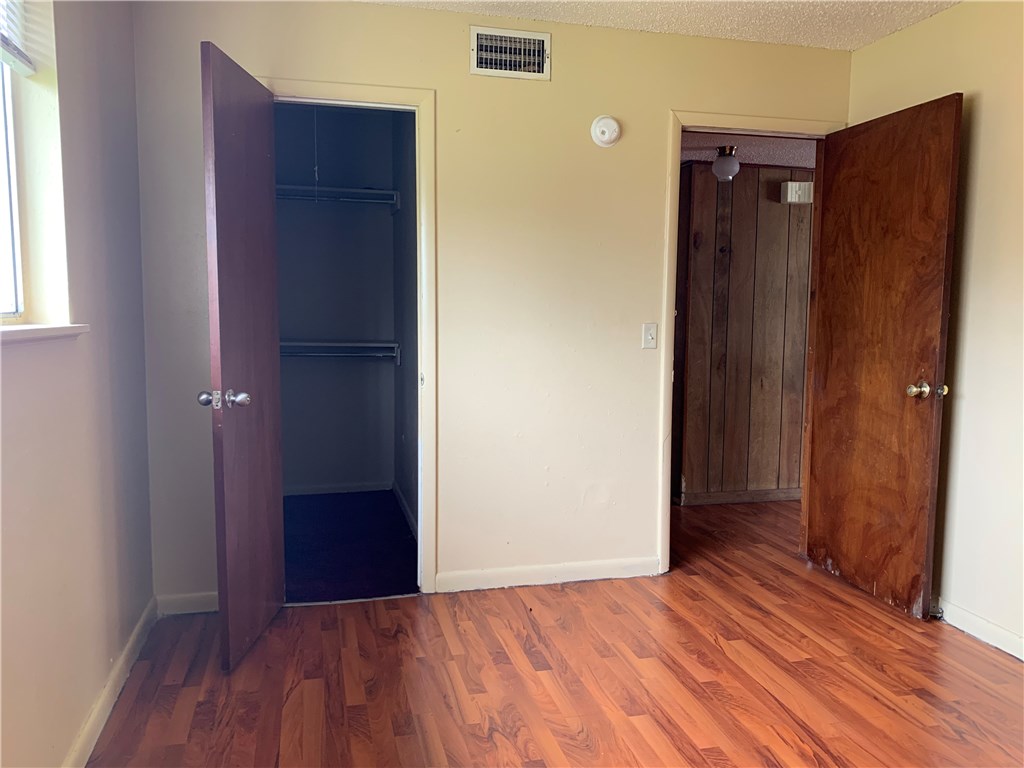 2-17-30 Springdale Outlets - Residential