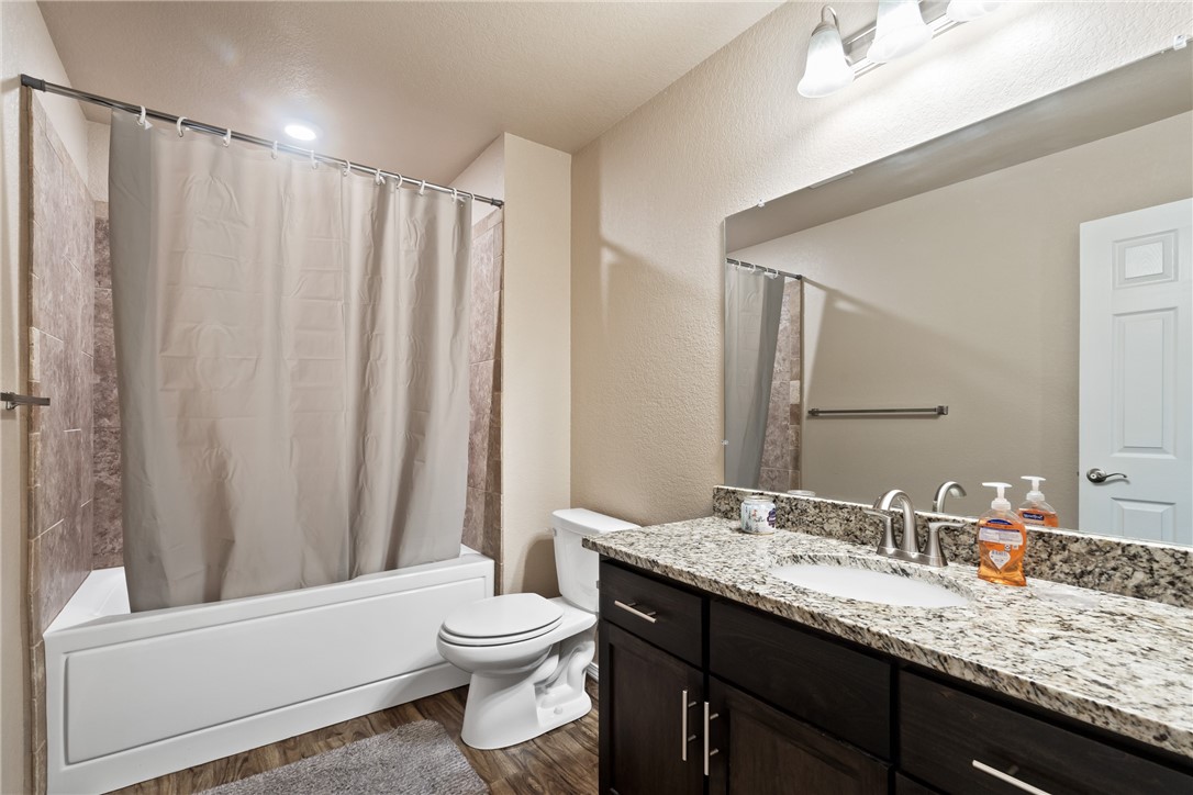 Sunset Ridge Sub Ph 3 Gentry - Residential