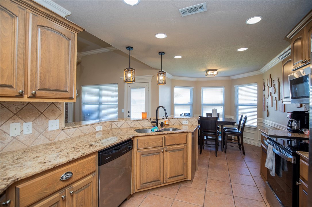 Kensington Hills-Centerton - Residential