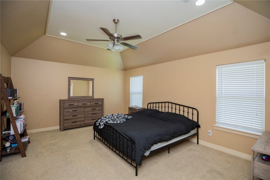 Kensington Hills-Centerton - Residential