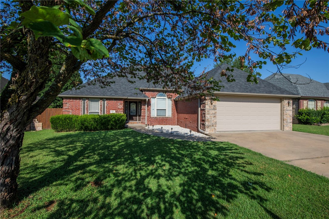 Kensington Hills-Centerton - Residential