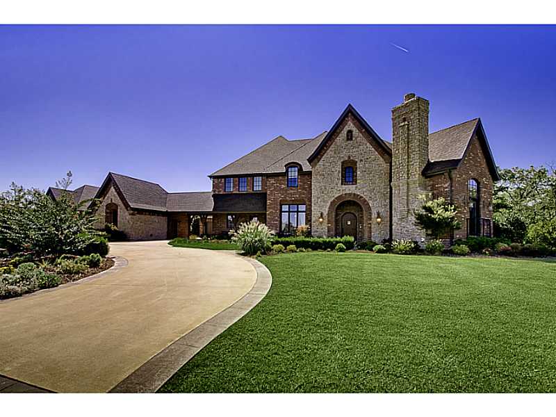 REMARKABLE CUSTOM TALAMORE ESTATE! INCLUDES HIGH-END FEATURES THROUGHOUT WITH WARM WOOD TONES,GRANITE AND CUSTOM RICH CABINETRY. MAIN LEVEL BOASTS 2 LIVING AREAS, STUDY, GOURMET CHEF'S KITCHEN W/WALK-IN PANTRY,BUTLER'S PANTRY, MASTER SUITE W/SITTING AREA,& HUGE CUSTOM CLOSET. STUNNING ENTRY STAIRCASE & HARDWOOD FLOORS/TILE THROUGHOUT MAIN LEVEL. 2ND LEVEL FEATURES 4 BEDROOMS, LIVING AREA, BONUS ROOM W/WET BAR, THEATRE + EXCERSIZE ROOM. PATIO, POOL, & CABANA MAKE THIS AN ENTERTAINING DREAM HOME.