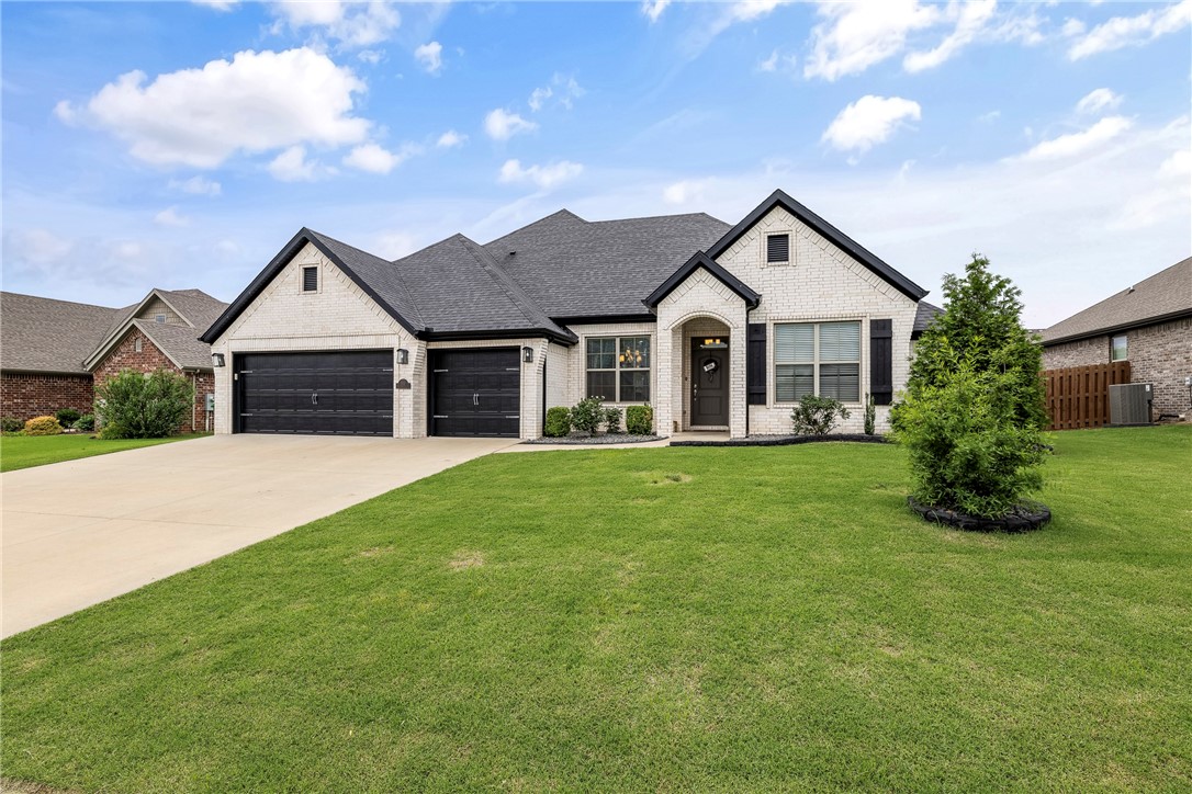 Quail Hollow Ph II Centerton - Residential