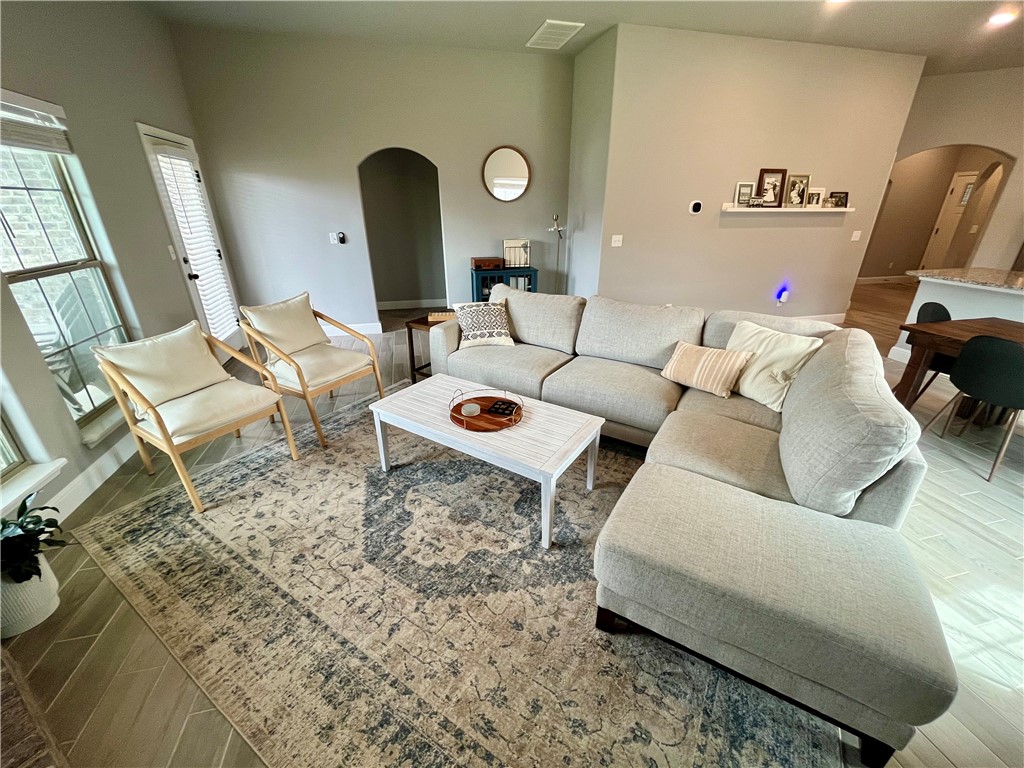 Woodward Hills Sub Ph 1 & Ph 2 Highfill - Residential