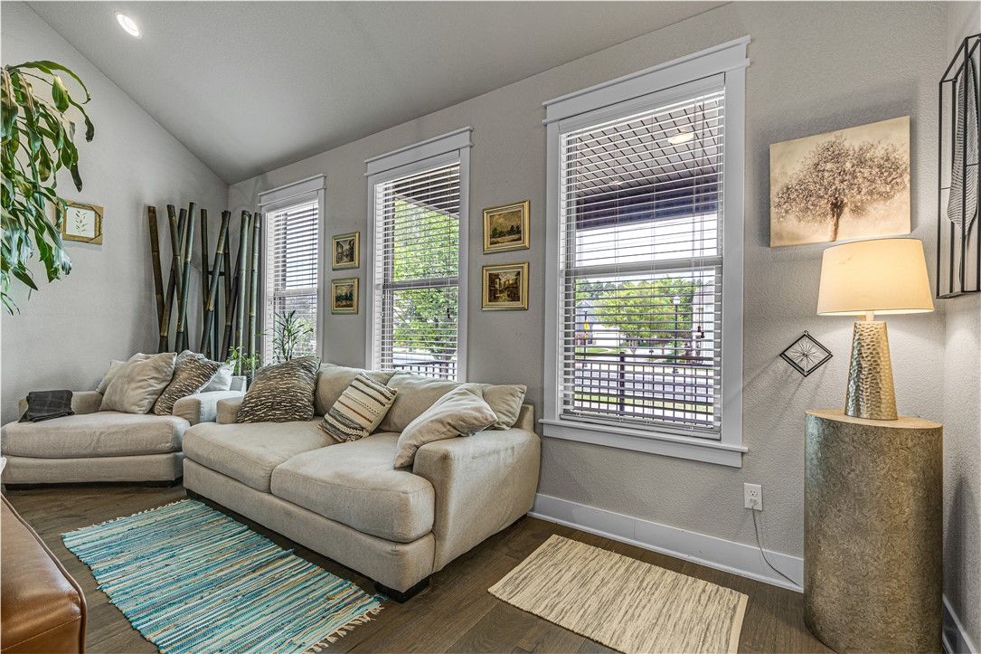 Woodbury - Residential Lease