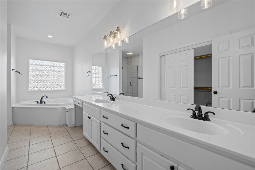 Orchards Sub, The Bentonville - Residential