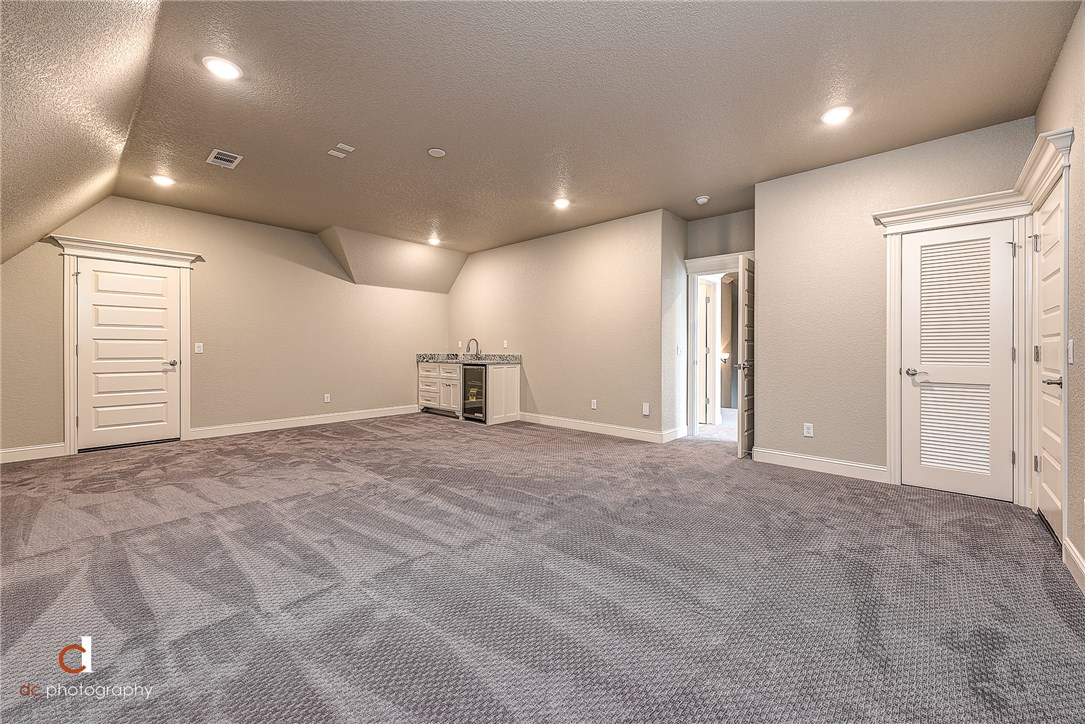 Copper Ridge Court Little Flock - Residential