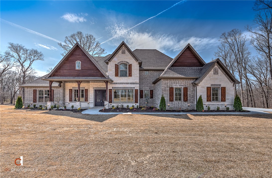 Copper Ridge Court Little Flock - Residential