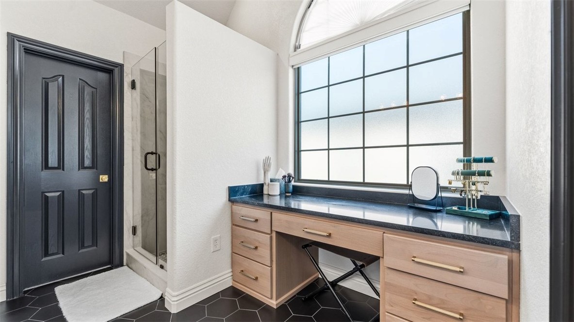 Shadow Valley Pud Ph Vii Rogers - Residential