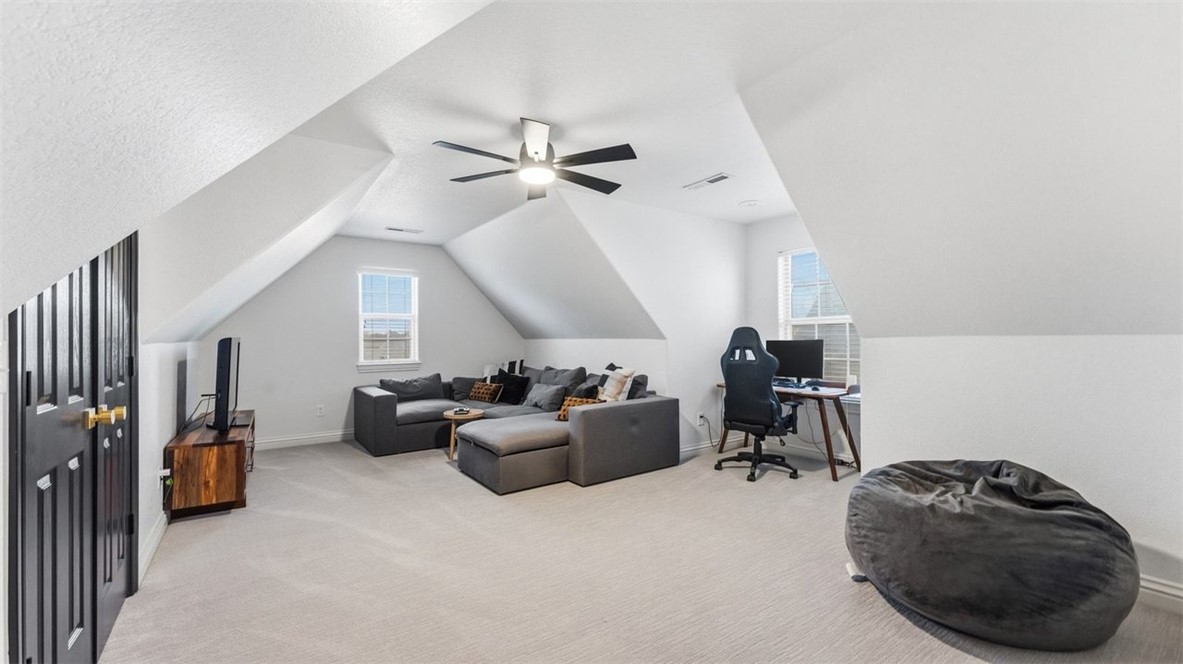 Shadow Valley Pud Ph Vii Rogers - Residential