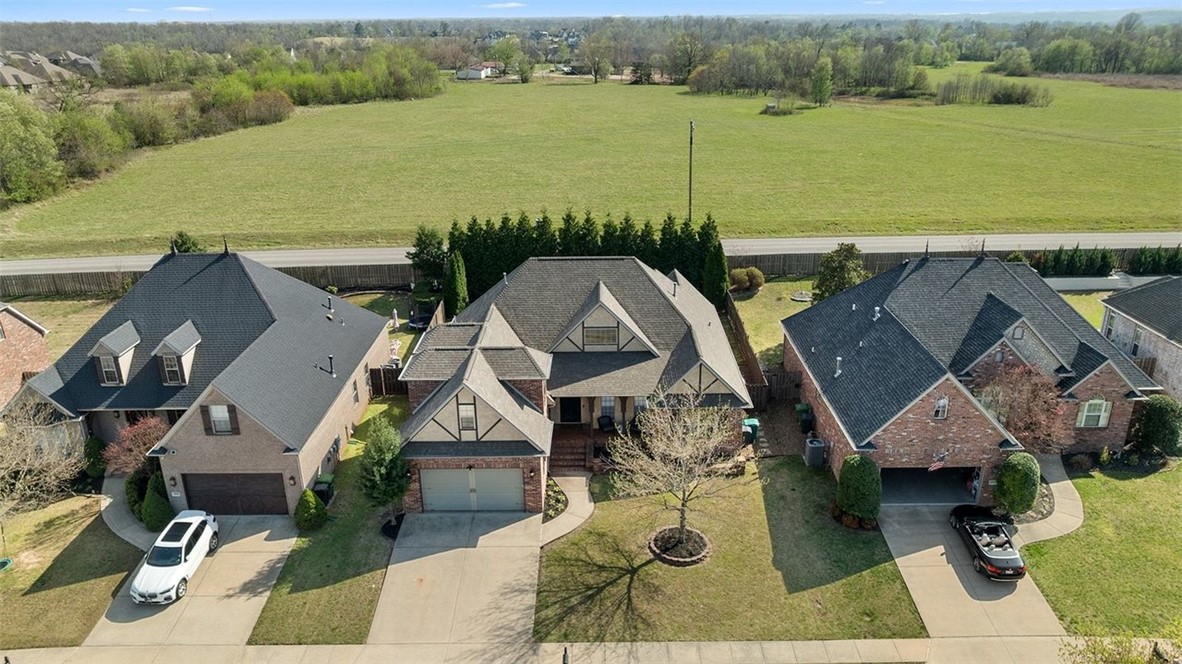 Shadow Valley Pud Ph Vii Rogers - Residential