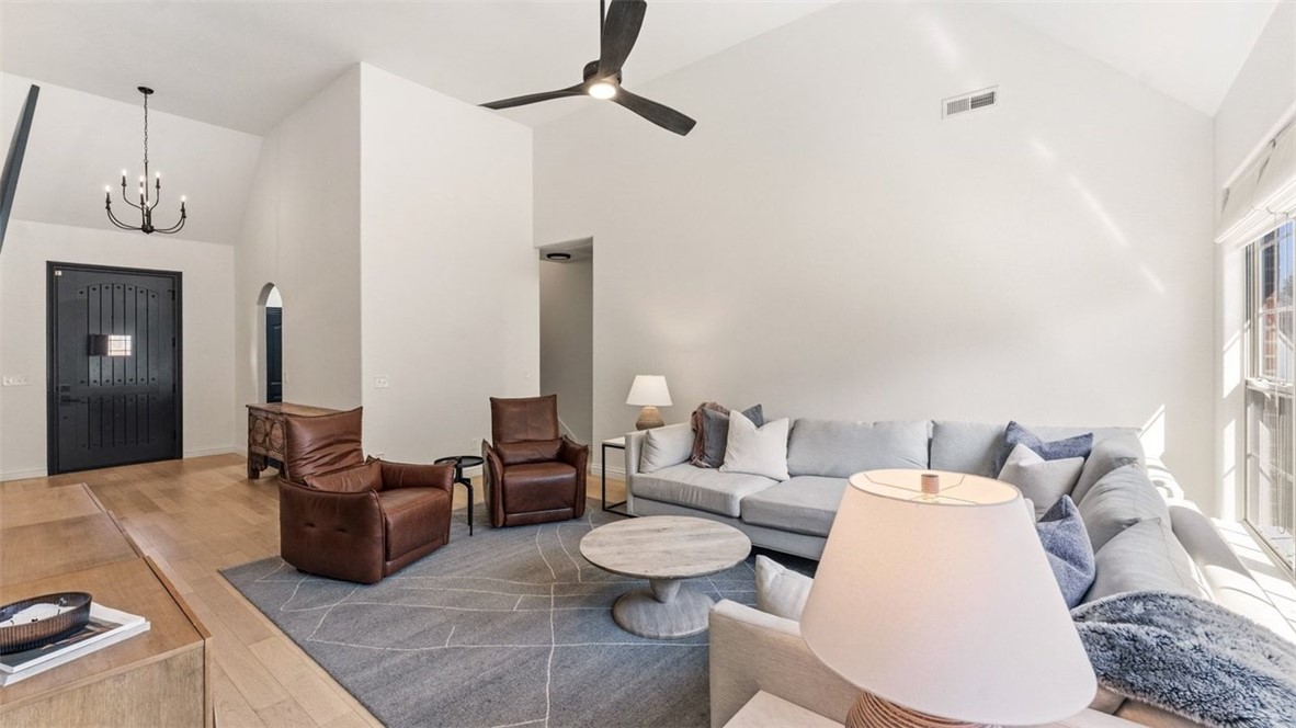 Shadow Valley Pud Ph Vii Rogers - Residential