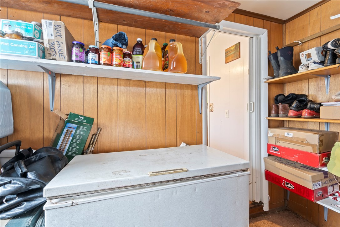 15-21-33 Rural - Residential