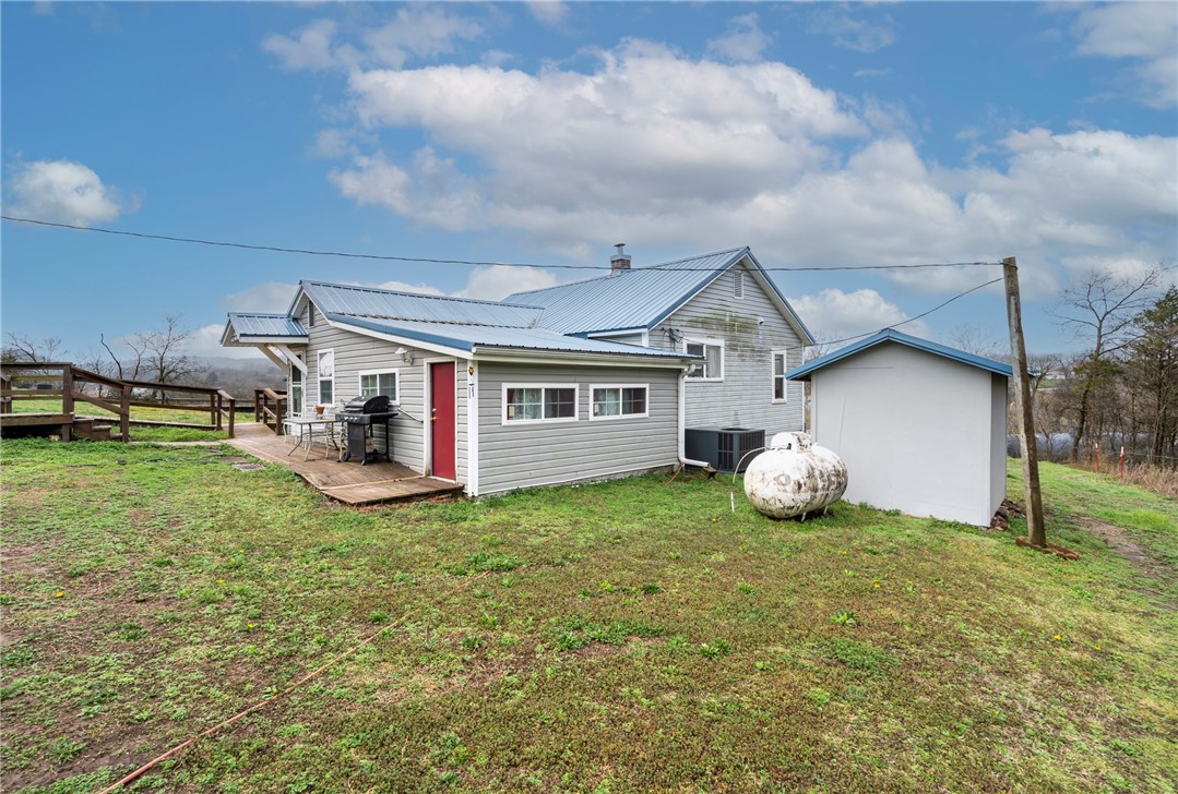 15-21-33 Rural - Residential