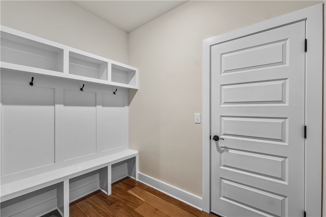 DIAMOND ESTATES PH V-CENTERTON - Residential