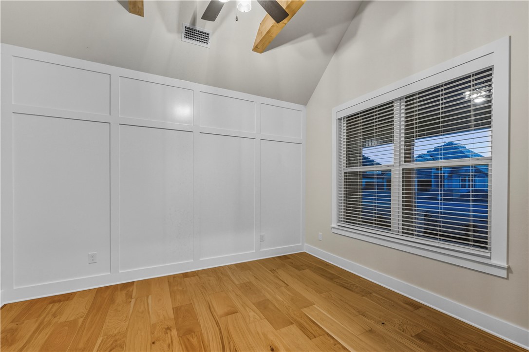 DIAMOND ESTATES PH V-CENTERTON - Residential