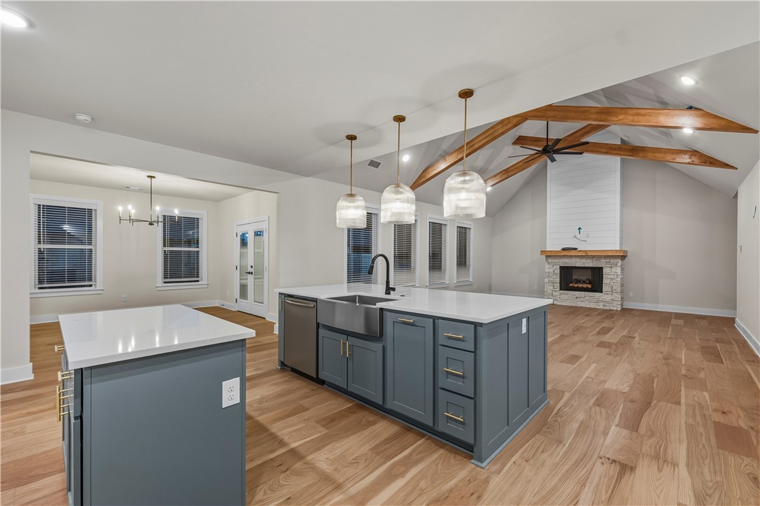 DIAMOND ESTATES PH V-CENTERTON - Residential