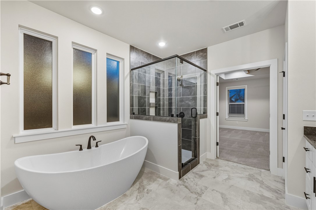 DIAMOND ESTATES PH V-CENTERTON - Residential